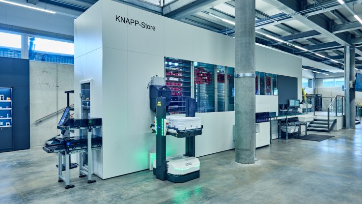 KNAPP Store micro-fulfillment solution showing an automated pick station and smart storage system designed to streamline retail order processing, increase efficiency, and support a seamless customer experience.